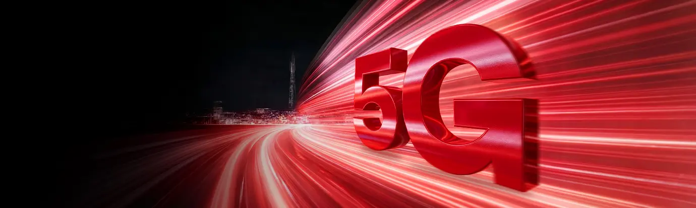 ЗАРЯЖАЙТЕСЬ<br>СКОРОСТЬЮ 5G!