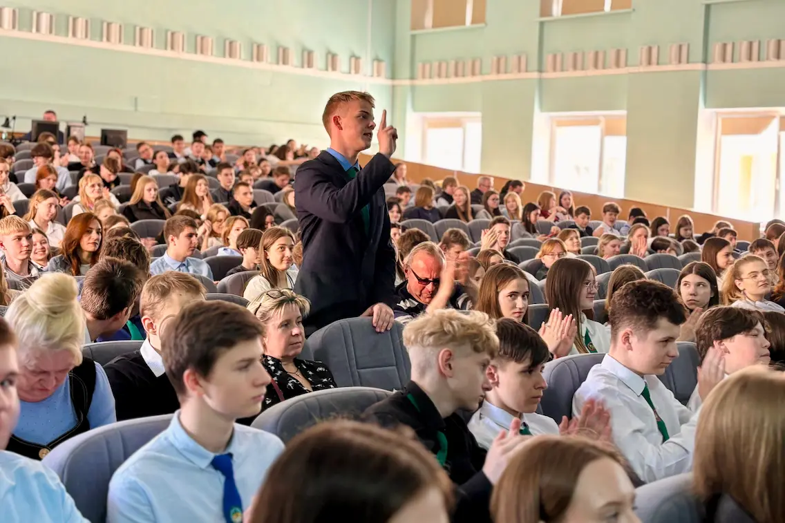 МТС провел мастер-класс по профилактике кибербуллинга для школьников Гомеля