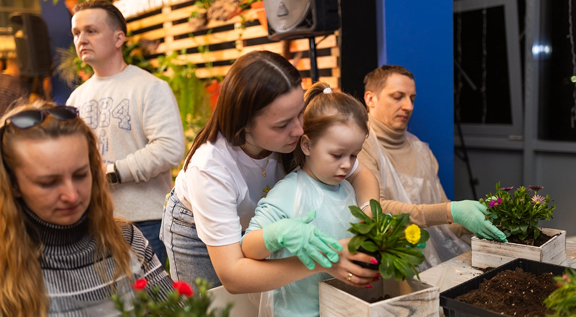 МТС адкрыў касмічны сезон у Мінскім Планетарыі ў рамках экалагічнай ініцыятывы «Гадзіна Зямлі»