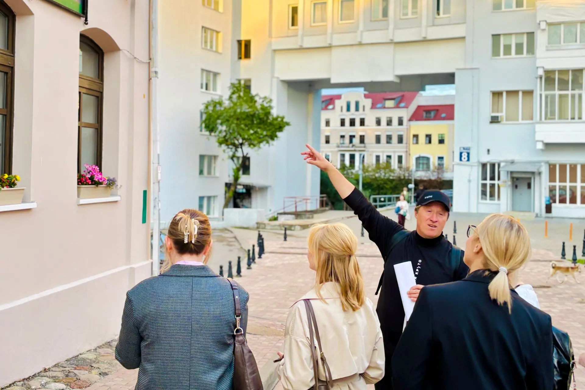 Сотни легенд и тысячи кадров: при поддержке МТС прошли летние фотопрогулки по Минску