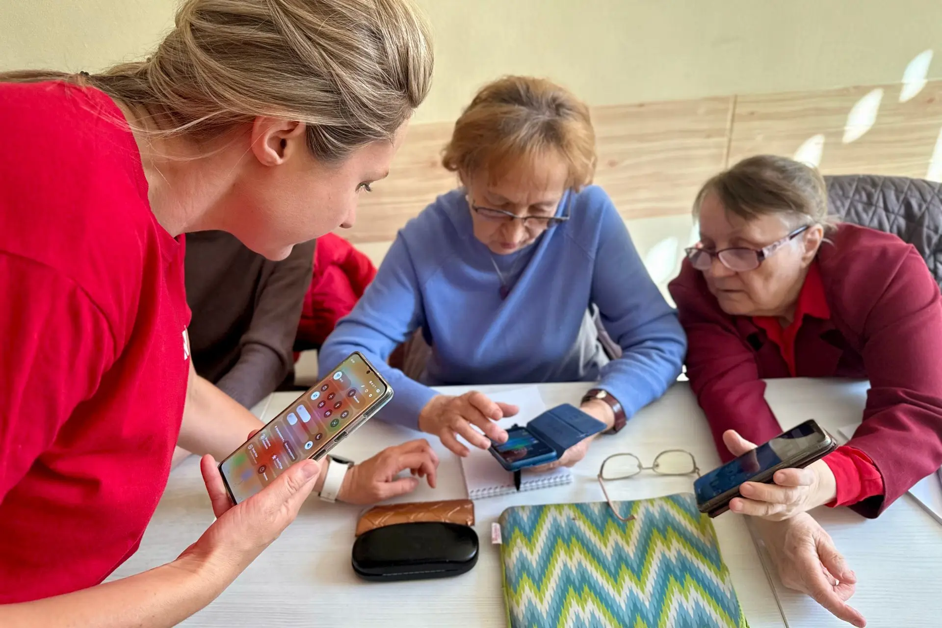 #НаучиСвоихБлизких: МТС начинает весенний цикл занятий по цифровой грамотности для старшего поколения