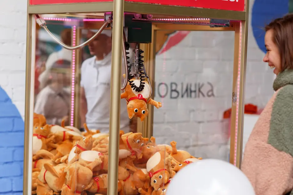 Квест на «Лучшей улице» и сюрпризы в салонах: МТС подарил белорусам праздник в честь своего 23-летия