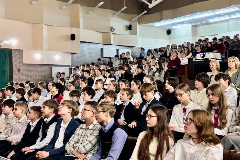 #ИнтернетБезБуллинга: МТС провел мастер-классы по защите от кибербуллинга для 700 школьников из Бреста