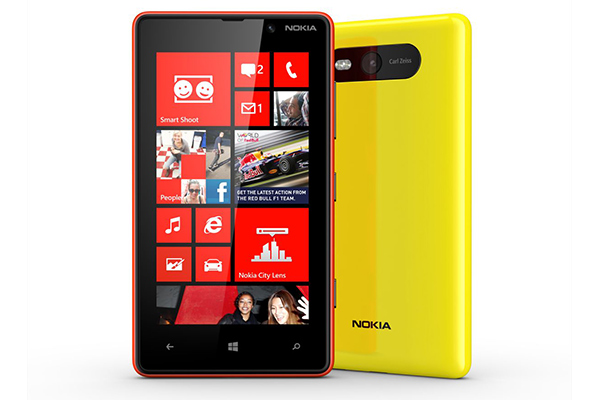 МТС объявляет о старте продаж Nokia Lumia 820