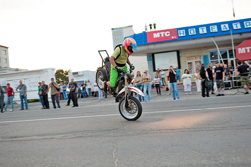 20100731_20_55_3927_mts_biker_s.jpg 20100731_20_55_3927_mts_biker_s.jpg